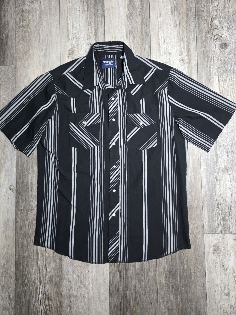 Wrangler Y2K Pearl Snap Striped Western Button-down SS Shirt Sz Lg (Early 2000s)